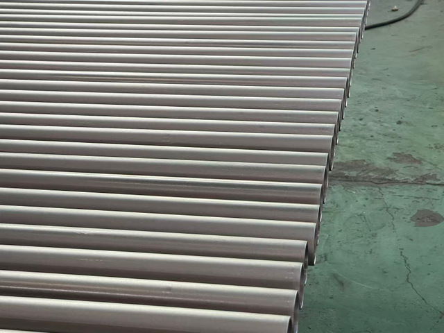 Tubo de liga de n&iacute;quel Hastelloy B3 sem costura